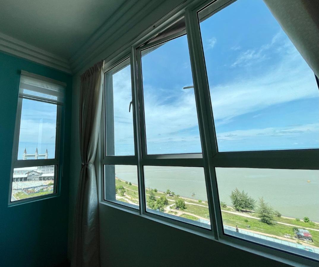 New Seaview Families Suite - Breezy Blue Kuala Terengganu Extérieur photo